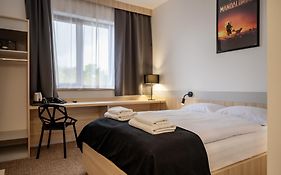 Hotel Dworski Galaktyczny Park